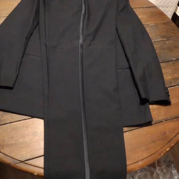 Men's Black Tuxedo/Suit